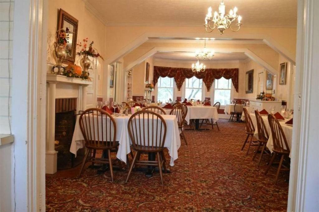 Red Rocker Inn Black Mountain Exterior foto